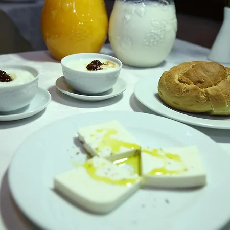 Hotel Antipatrea 4*