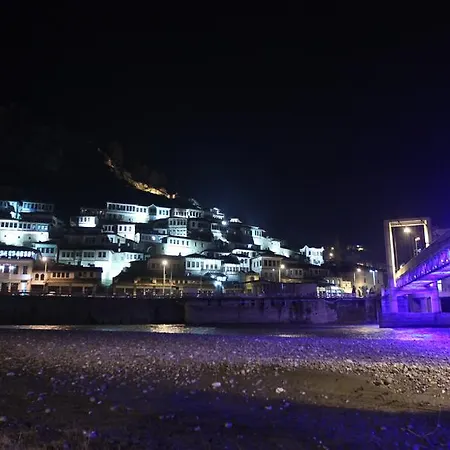 Antipatrea Hotel