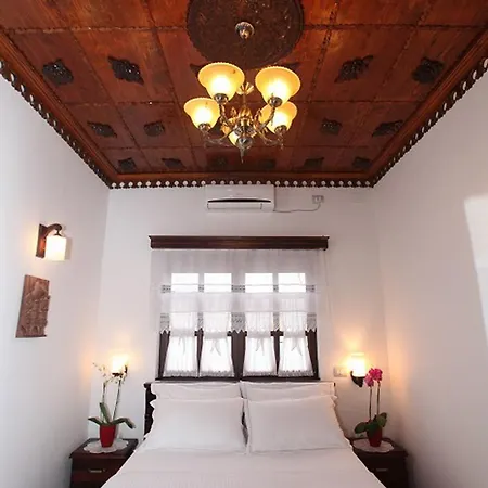 Antipatrea 4* Berat