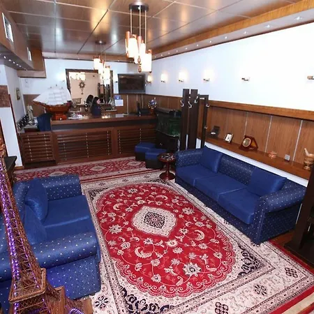 Hotel Antipatrea 4*